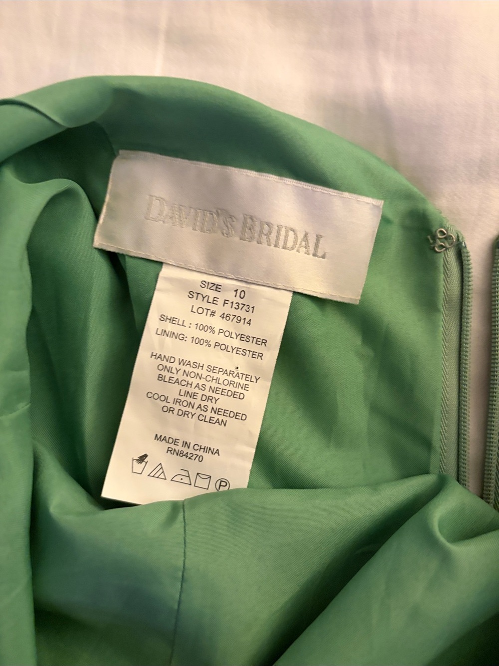 David's Bridal Mint Green Dress with Rosette Detail Size 10 - Picture 2 of 9
